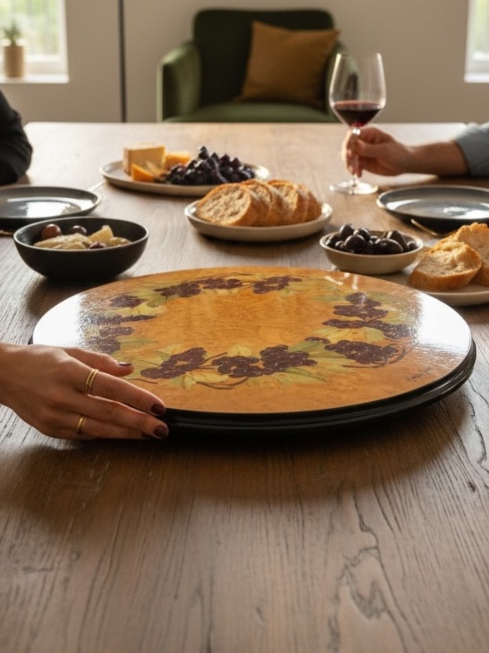 Signed Italian Sorrento Inlaid Wood Lazy Susan – Mastellone Giuseppe – 20.5”